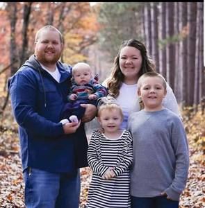 Meet your Posher, Tom